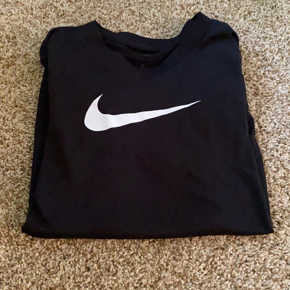 nike girls workout shirt